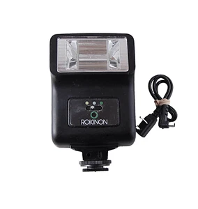 Flash elettronico automatico Rokinon 26A quasi come nuovo con cavo PC TESTATO SPEDIZIONE GRATUITA USA - Foto 1 di 7