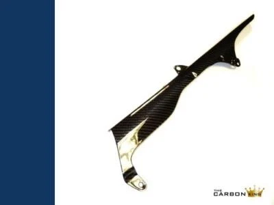 PROTECTOR CADENA CARBONO YAMAHA FZ1 FZ8 R6 TEJIDO BRILLANTE SARGA VER DESC. FIBRA Foto 1 de 3