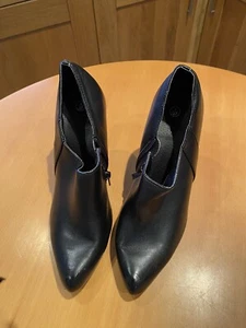 LADIES BLACK STILETTO SHOES SIZE 4 USED - Picture 1 of 7