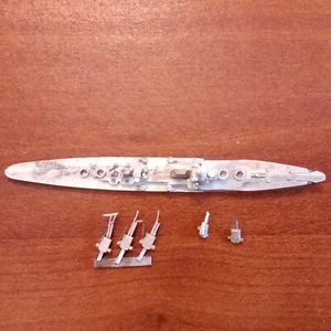 CinC WWII Micronaut 1/2400 Scale Italian MF-15 CA Zara unbemalt - Bild 1 von 2