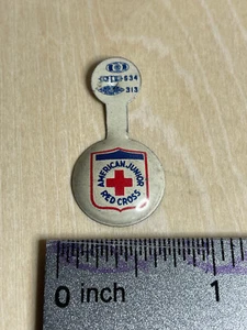 Vintage American Junior Red Cross Clip On Pin Button - Picture 1 of 3