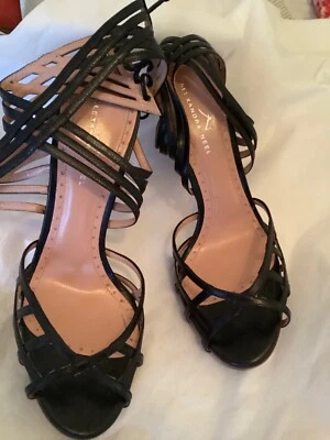 EXCELENTE ESTADO Alexandra Neel Negro Tirantes Stilletto - 38 Foto 1 de 4