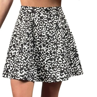 Falda Patinadora Lily White Para Mujer XS Marrón y Crema Estampado de Guepardo Poliéster Spandex Foto 1 de 4