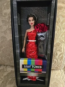 2022 Integrity Toys Burnt Champaigne Victoire Roux Stay Tuned Event *NRFB*! - Picture 1 of 14