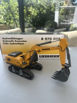 Liebherr 970 Excavator Model 1-50 - Image 1 of 2