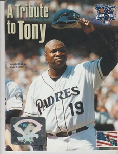 Programa conmemorativo de los Padres de San Diego homenaje a Tony - Imagen 1 de 1