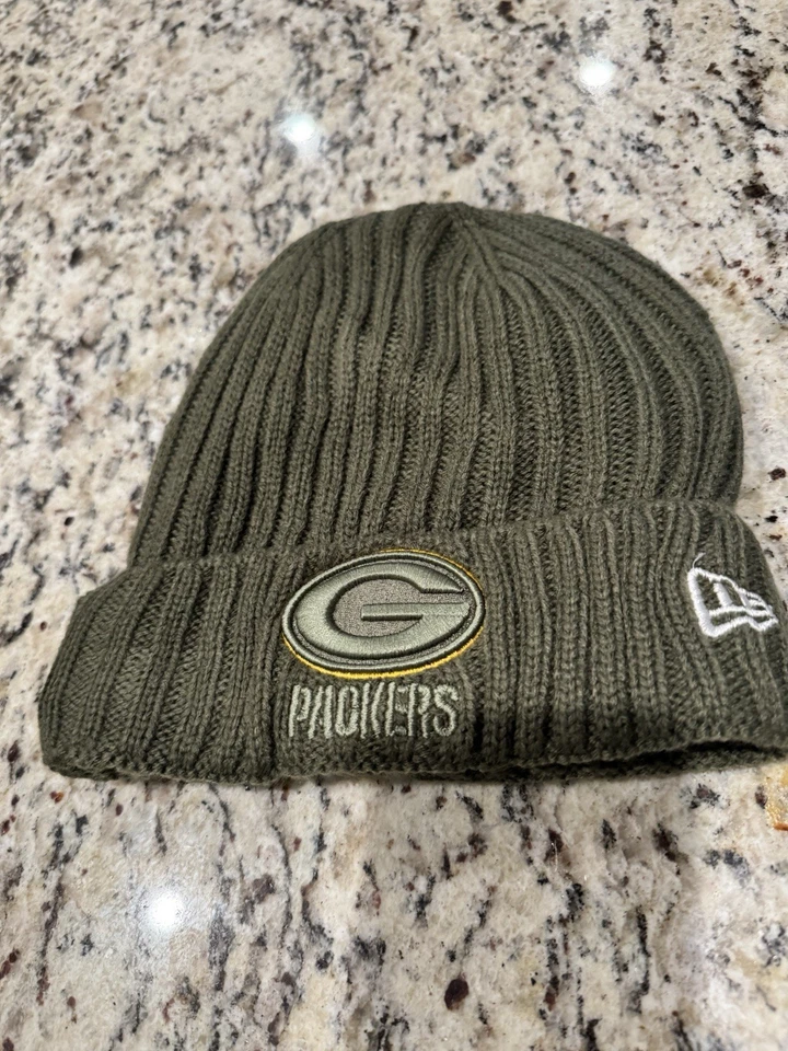 Gorro de invierno Green Bay Packers NFL Salute to ServiceKnit 2019 Foto 1 de 3