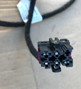 Porsche Cayenne 4.5S (2005) Boot Floor Connector + Wiring - Picture 1 of 7