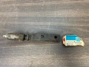 1939-1962 PONTIAC IDLER ARM BUSHING SUPPORT ARM BRACKET 724 - Picture 1 of 3