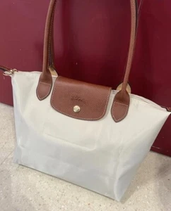 Longchamp -Paper White Tote bag shoulder bag Medium - Picture 1 of 6