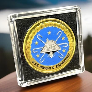 Moneda de desafío USS Dwight D Eisenhower CVN-69 USN-US AZUL MARINO 40 mm con estuche 2x2 ST - Imagen 1 de 16