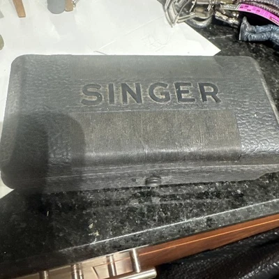 Vintage Singer Buttonholer W654321N Sewing Machine free shipping - Image 1 of 4