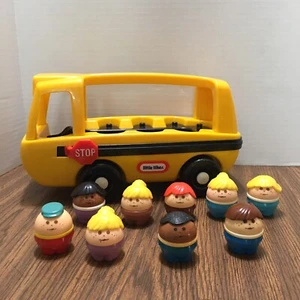 Autobús escolar Little Tikes Toddle Tot vehículo de empuje 9 figuras juguete de colección - Imagen 1 de 18