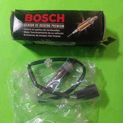 Датчик кислорода проверенный Bosch 13647 подходит для 01-05 Lexus IS300 3.0L-L6 - Изображение 1 из 2