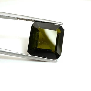 11.11 Ct Certified Green Tourmaline Square Cut Gemstone from Mozambique - Picture 1 of 4
