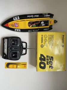 Juego Mini Spirit Barco RC Vintage Graupner - Imagen 1 de 7