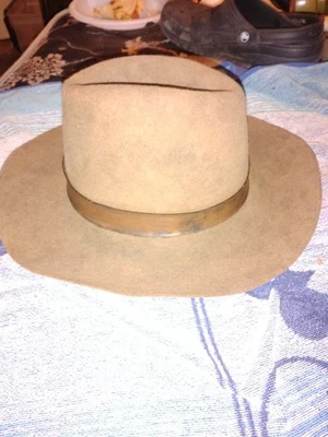 Vintage Akruba Snowy River Pure Fur Felt Australian Cowboy Hat Size 58 Feather  - Image 1 of 4