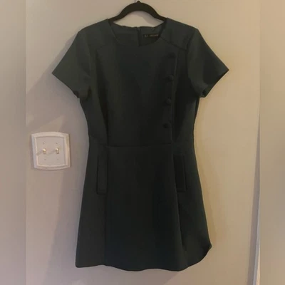 Mini vestido Zara Basics verde azulado funda cuello redondo Foto 1 de 4