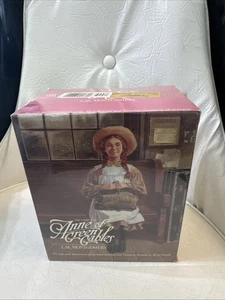 Anne of Green Gables Complete Box Set 1-8 L.M. Montgomery Bantam Books 1987 NEW - Picture 1 of 6