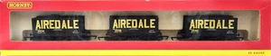 Hornby R6114 End Tipping Open Wagons with Load in Airedale Livery - Triple Pack - Picture 1 of 5