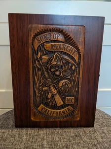 Sons of Anarchy Die komplette Serie / Staffel 1-7 in limitierter Holzbox Blu Ray - Bild 1 von 8