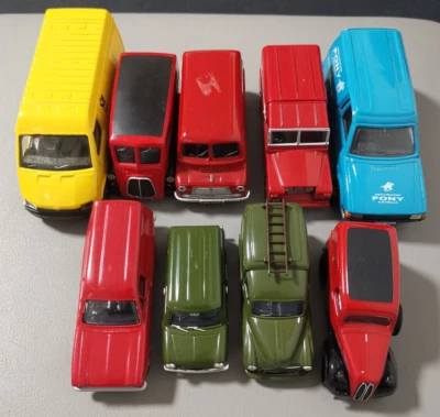 Corgi 9 Modellautos Post/Paket Dienstwagen Royal Mail, DPB, Pony Expr. Konvolut - Bild 1 von 4