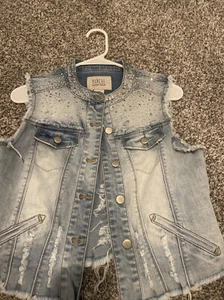 Women’s BKE Jean Denim Vest Size Small Rhinestones Distressed Cowgirl Biker - Picture 1 of 4