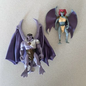 Disney's Gargoyles 1995 Goliath Power Wing & Demona Wing Flap Figure - Picture 1 of 4