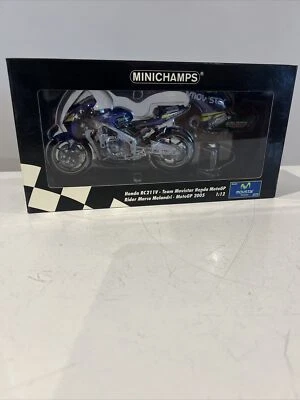 Minichamps 1 12 Honda Rc211v Marco Melandri 2005 1:12 Scale - Image 1 of 4
