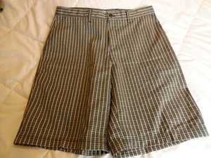 Pantalones cortos de golf/informales para hombre Adidas Golf a cuadros negros y marrones, talla (34 x 11) - Imagen 1 de 2
