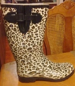WOMEN CHEETAH PUDDLES RAIN GARDEN BOOTS(10) HIGH/MID CALF BUCKLE STRAP ROUND TOE - Picture 1 of 12
