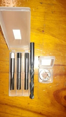 UNS 5/16" X36 RH HSS HAND TAP SET+OD 1" HS split screw Die button+tap drill - Image 1 of 2