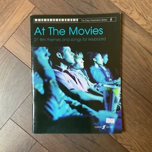 At The Movies (Keyboard Sheet Music) 21 Themes & Songs The Easy Keyboard Library - Picture 1 of 4