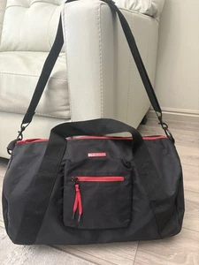 NWOT Givenchy Black /Red Nylon Duffel Bag - Picture 1 of 10