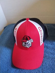 New Georgia Bulldogs Logo Red Bill Adjustable Baseball Hat Cap, Adult, NCAA - Picture 1 of 9
