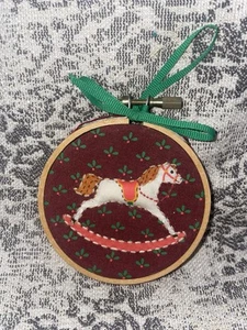 1985 Hallmark Keepsake Appliqued Rocking Horse / Hoop Ornament Vintage Christmas - Picture 1 of 3