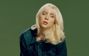 BILLIE EILISH - ARTISTA GALARDONADA E ICONO MUNDIAL - Foto impresa brillante 5x7 - Imagen 1 de 1