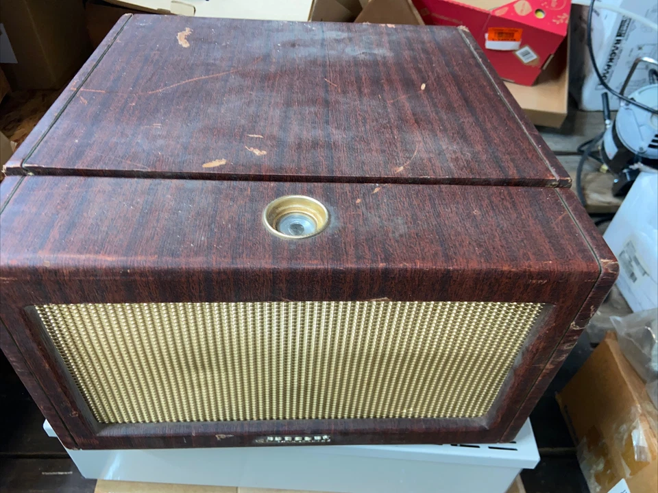 老式CRESCENT REEL TO REEL音频磁带录音机播放器-未经测试按原样出售 — 第 1/2 张图片