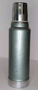 Vintage Stanley Aladdin grüne Vakuumflasche Thermoskanne 32 Unzen A-944C Nr. 11 Stopfen - Bild 1 von 10
