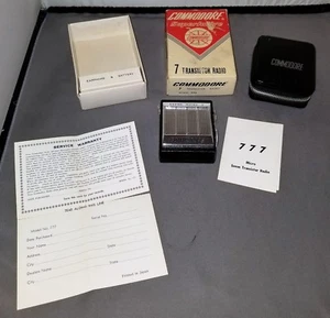 Vintage Commodore Superlative 7 Transistor Radio Complete in Box - Picture 1 of 7