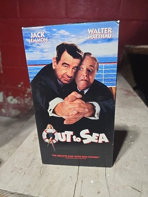 Out to Sea (1997) Jack Lemmon, Walther Matthau VHS Tape PREVIEWED  - Image 1 of 4