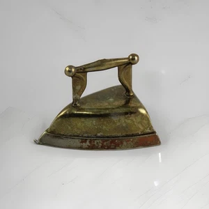 Miniatura PLANCHA Cobre Decorativa VINTAGE Casa de Muñecas c.1960s Inglaterra - Picture 1 of 3