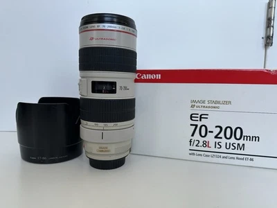 Canon EF 70-200mm f/2.8 L IS USM Lens mint condition  - image 1 of 4