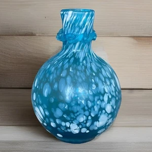 Vintage Blue White Spatter Art Glass Bud Vase Small 6” x 4.5” Applied Accent - Picture 1 of 8