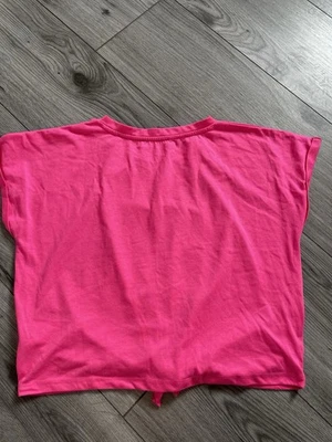 Teen Girls Age 14 Yrs Bright Pink Tie Waist DKNY Summer Top - Image 1 of 2