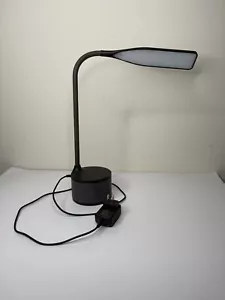 iHip LED Desk Lamp With USB Charging Port & Bluetooth Speaker Gray SAMSDLBTSPK-G - Picture 1 of 9