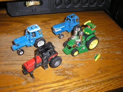 Vintage Lot of 4 Rough ERTL John Deere Case IH Ford Tractors Free SHIPPING - Image 1 of 4