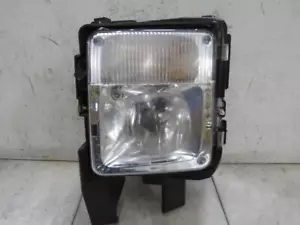 04 05 06 07 08 09 CADILLAC SRX Left Fog Light - Picture 1 of 4