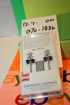 HO Scale Busch 5934 American Crossing Signals NIB - Image 1 of 2