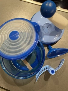 Tupperware Quick-Chef blau 1,3 l ZERKLEINERER KÜCHENMASCHINE RÜHRER - Bild 1 von 2